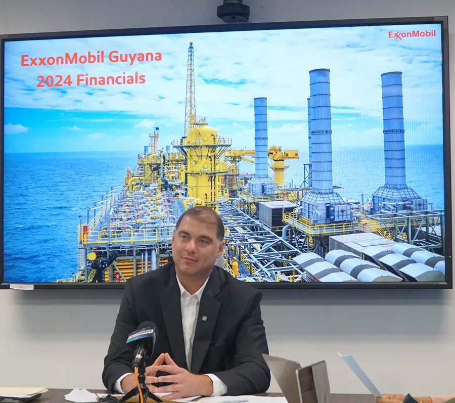 Fotografía de archivo del vicepresidente y gerente de Servicios Comerciales de ExxonMobil Guyana Limited (EMGL), John Colling, en Georgetown (Guyana). EFE/ Nazima Raghubir