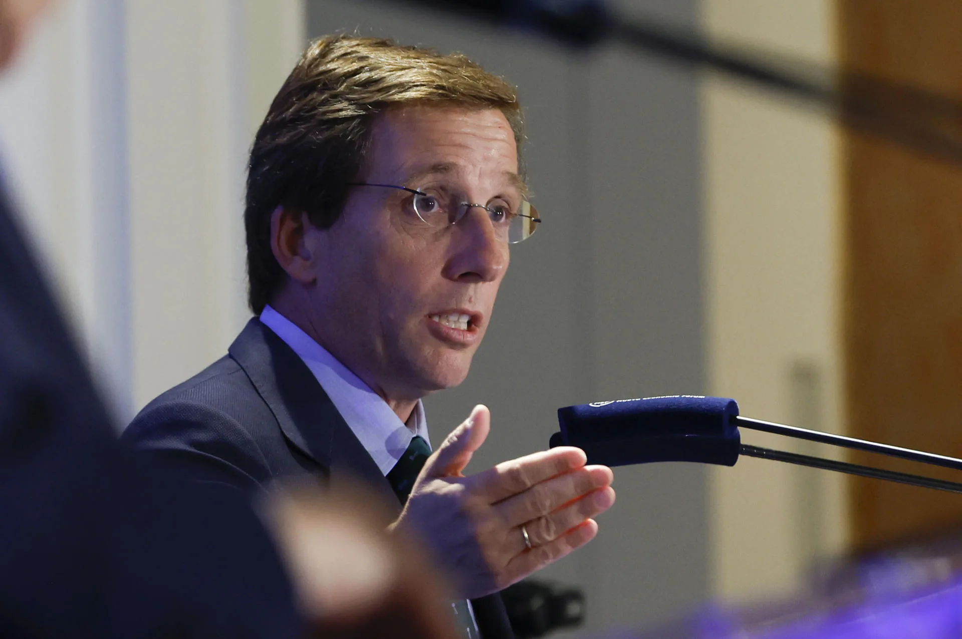 Almeida pagará los 350.000 euros a la Vuelta ciclista por la promoción de la ciudad