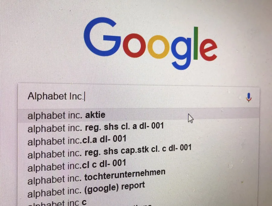 Alphabet se convierte en la cuarta compañía en superar los tres billones de dólares en valor bursátil
