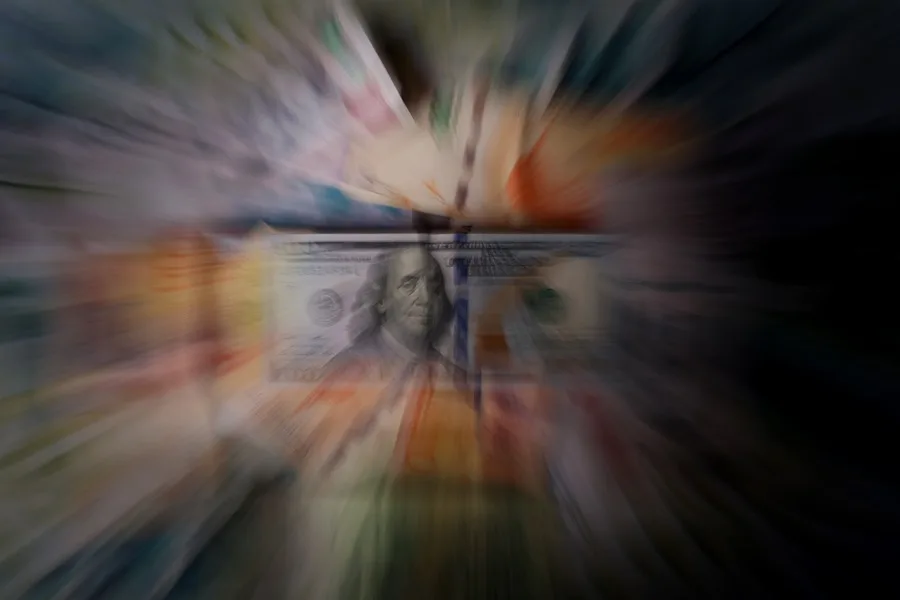 El dólar en Argentina bate un nuevo récord, ante la creciente incertidumbre económica y política
