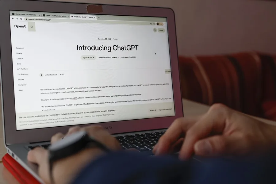 OpenAI lanzará un control parental tras el suicidio de un menor supuestamente motivado por ChatGPT