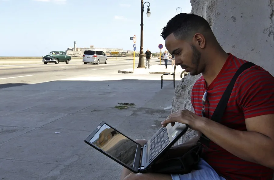 El nuevo Código del Trabajo en Cuba: con desconexión digital, pero sin derecho a la huelga