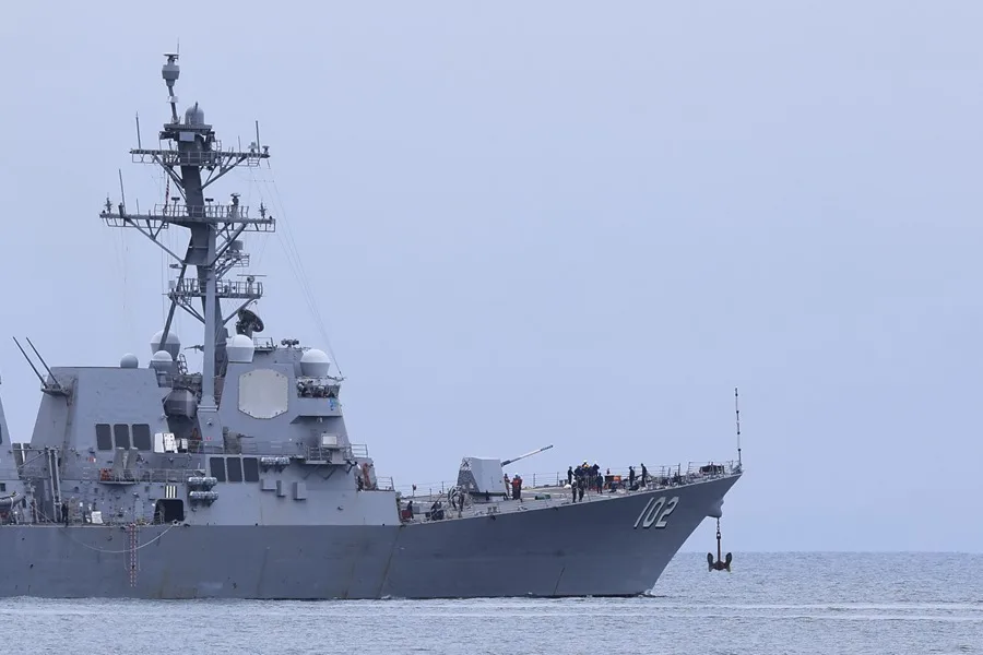 Un buque destructor lanzamisiles del Ejército de EE.UU está de "visita de cortesía" en Panamá