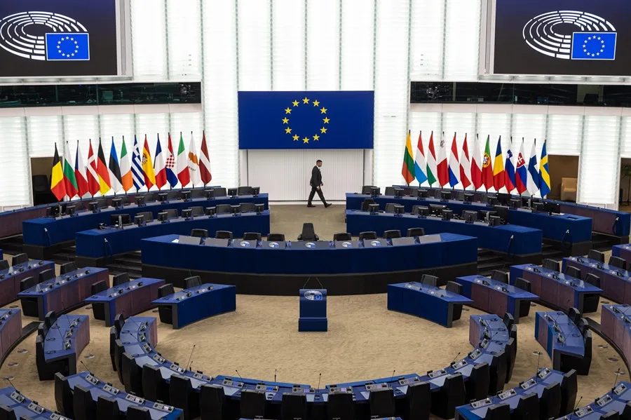 Eurocámara estudia reclamar a Patriotas por Europa los fondos que malversó el antiguo grupo ultra. En la imagen, Vista del hemiciclo del Parlamento Europeo en Estrasburgo, Francia, en una imagen de archivo. EFE/EPA/CHRISTOPHE PETIT TESSON