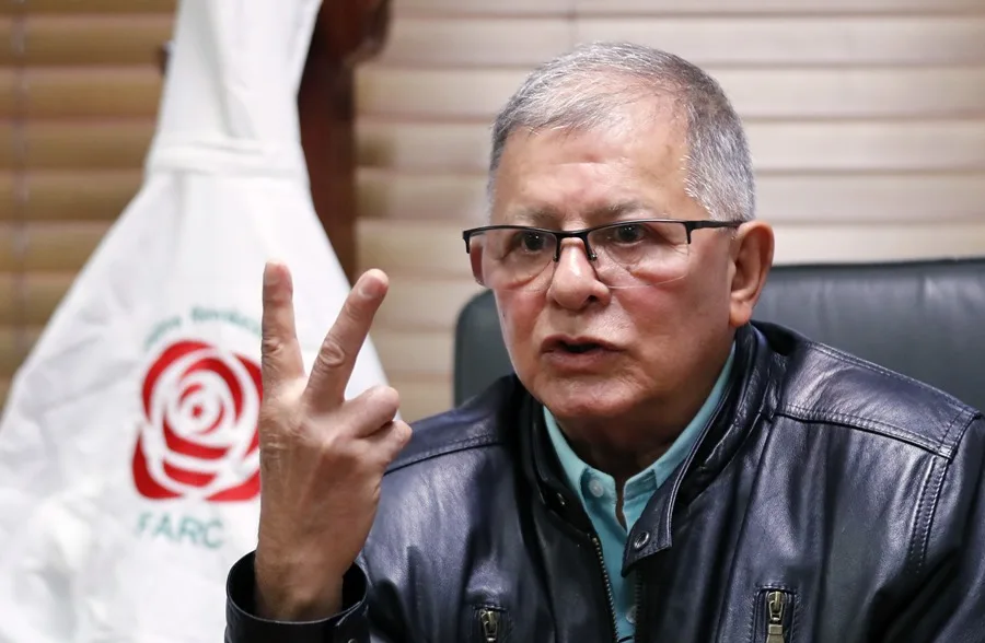 Quiénes son los siete exjefes de las FARC condenados por secuestros en Colombia