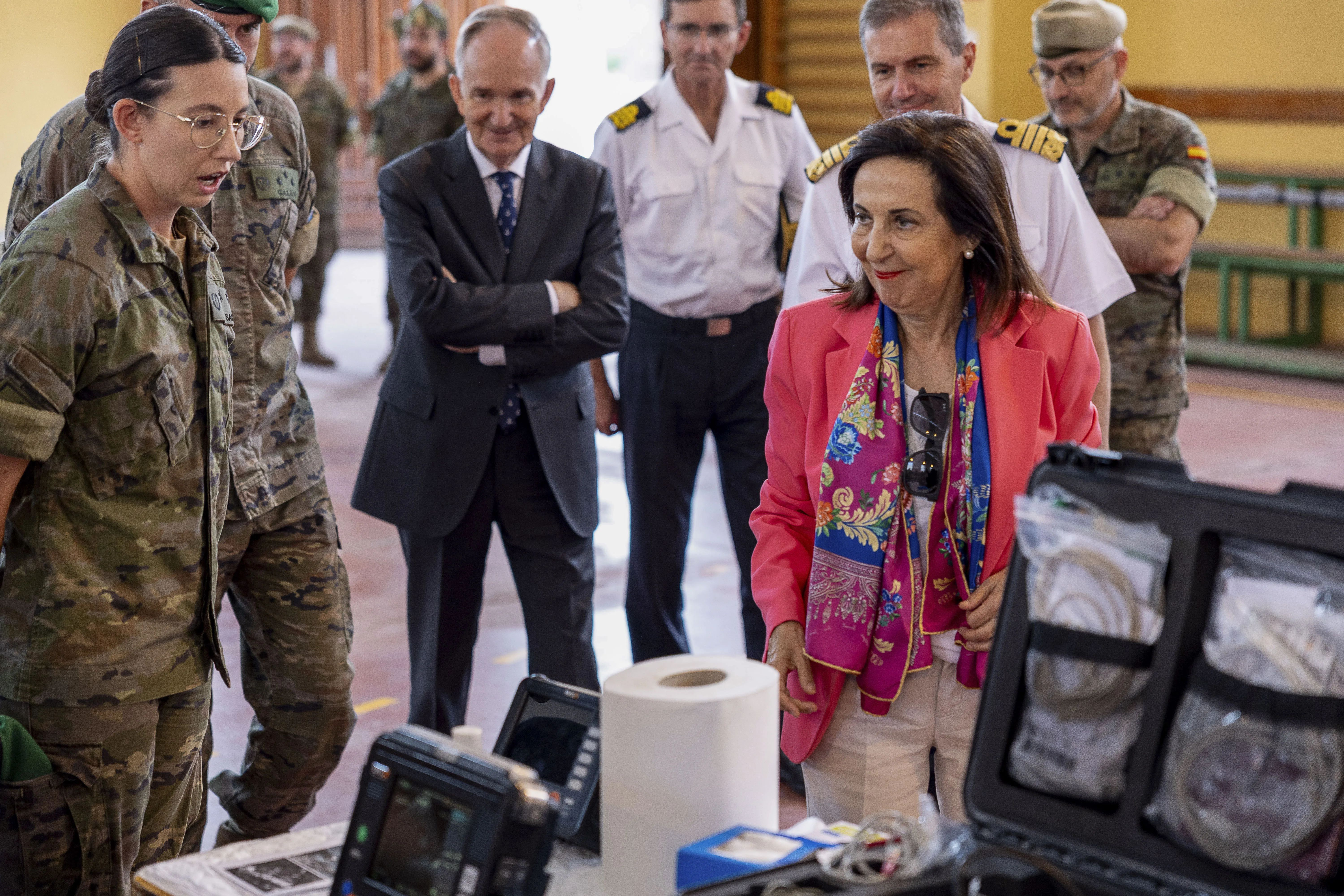 La ministra de Defensa, Margarita Robles, ha afirmado que España seguirá enviando el material defensivo que pide el Gobierno ucraniano.