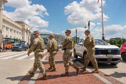 Trump amenaza con declarar una emergencia nacional en Washington