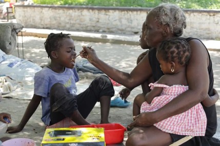 Las bandas armadas dejan sin comida a miles de personas en el centro de Haití