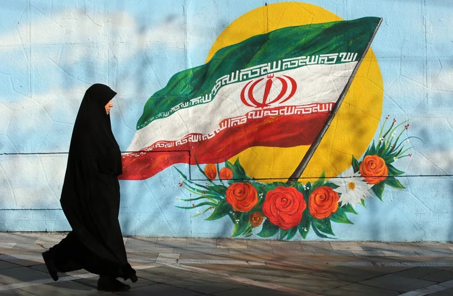 Irán y la UE tratan el programa nuclear y las inminentes sanciones en una reunión en Doha