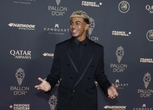 Lamine Yamal y Vicky López ganan el Trofeo Kopa como mejores futbolistas menores de 21 años