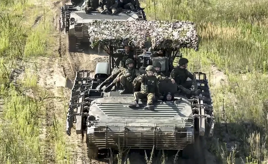 Rusia y Bielorrusia inician unos ejercicios militares conjuntos