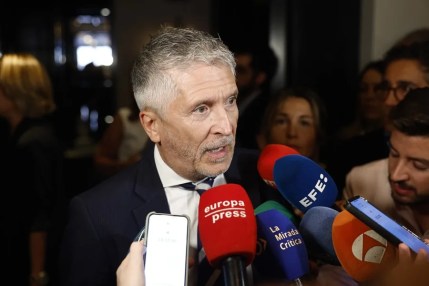 Marlaska defiende la labor de la Policía en la Vuelta y la contrapone con la imagen que se dio en el referéndum catalán de 2017