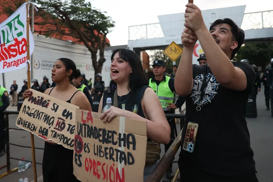 Milei dice ante emprendedores paraguayos que Israel es atacado porque es la base del capitalismo