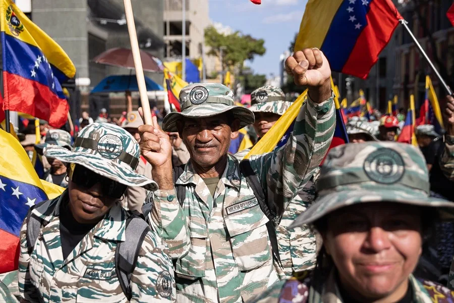 Venezuela anuncia jornadas de entrenamiento de los milicianos ante el "asedio" de EE.UU.