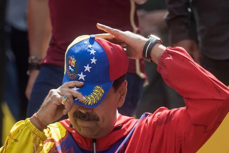 Maduro cree que EE.UU. tiene "un plan de guerra" para "forzar su hegemonía" en el mundo