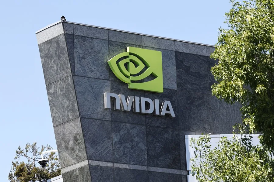 EE.UU. carga contra China por vetar los chips de Nvidia, antes de la llamada de Xi y Trump