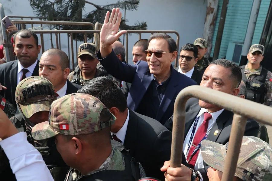 Martín Vizcarra Perú