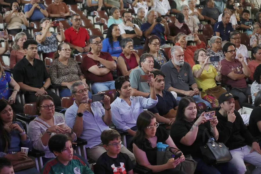La historia del grupo Yolocamba I Ta ha sido la de acompañar las luchas populares, obreras y campesinas contra las desigualdades y la represión de la dictadura militar de El Salvador