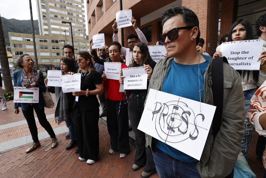 Periodistas de medios internacionales en Colombia rechazan el asesinato de colegas en Gaza