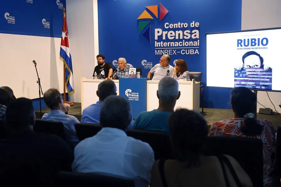 El periodismo oficialista de Cuba califica a Marco Rubio de "mentiroso, engendro y arrogante"