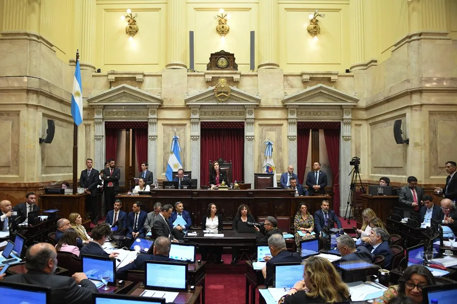 El Senado de Argentina rechaza el veto de Milei a ley sobre transferencias de fondos a las provincias