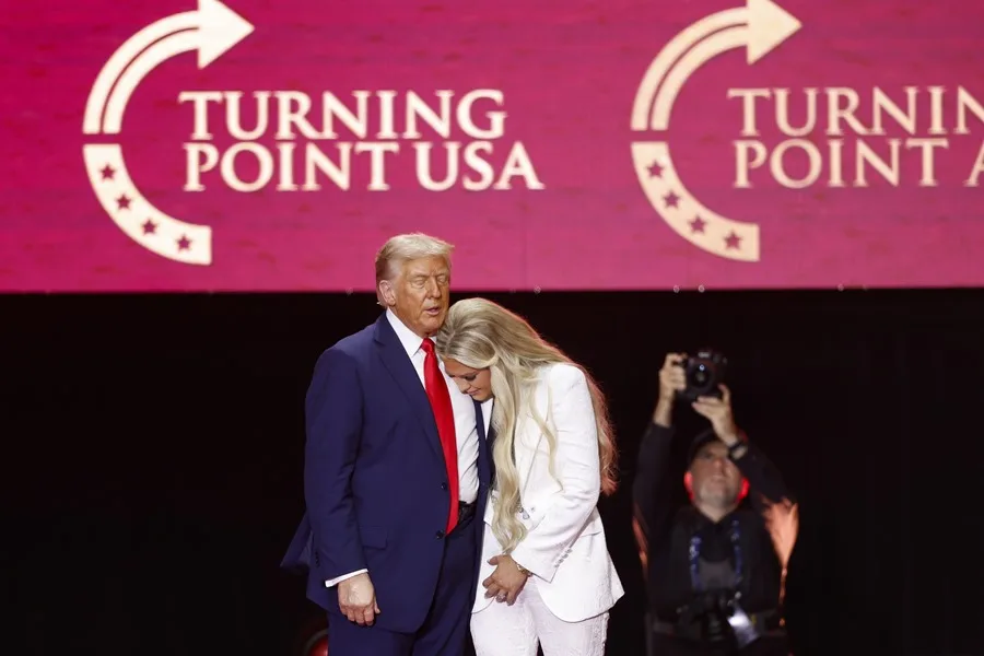 Homenaje a Charlie Kirk en Arizona