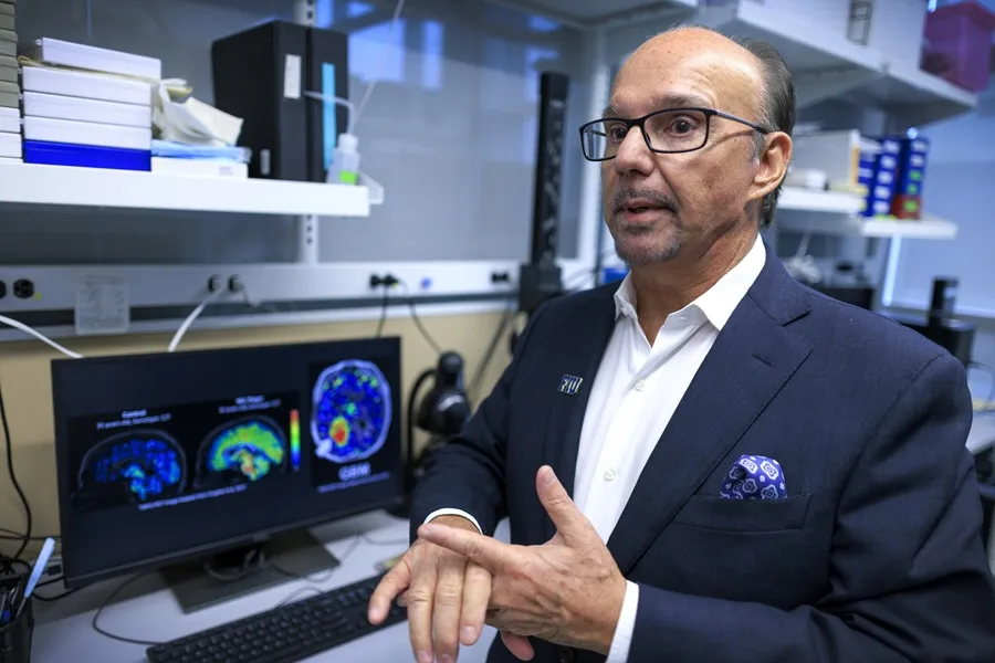 Unos científicos latinos en EE.UU. hallan un biomarcador que podría detectar temprano el Alzheimer