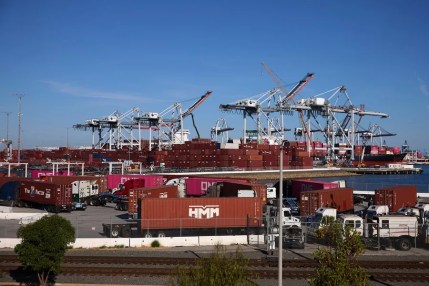 Trump amenaza con aranceles "sustanciales" a las importaciones de muebles