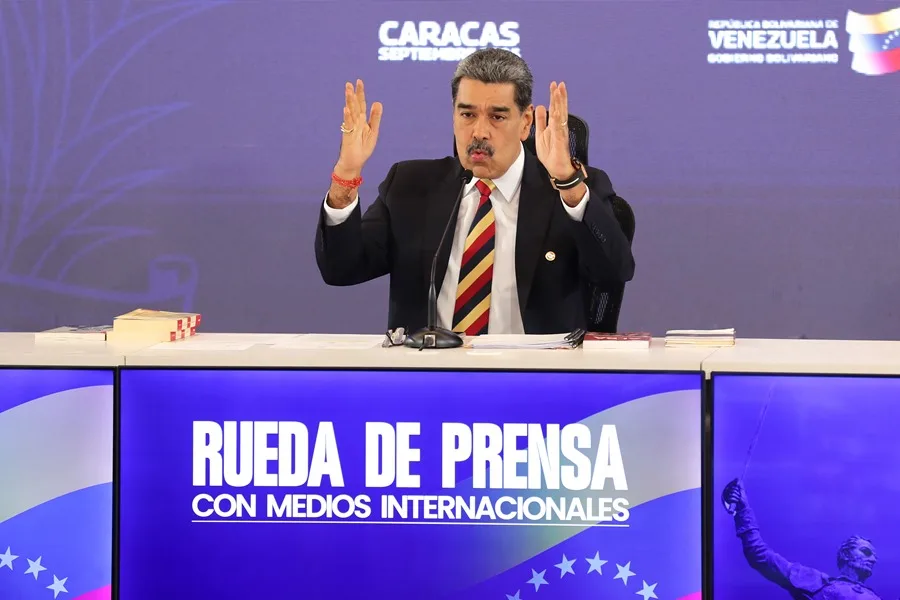 Nicolás Maduro denuncia que 1.200 misiles de Estados Unidos "apuntan" a Venezuela