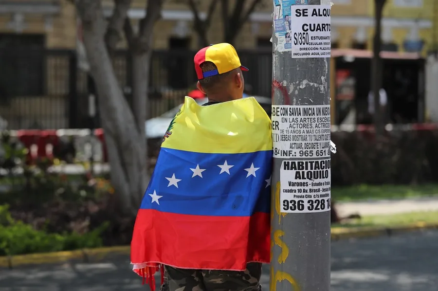 Perú no ha podido acomodarse a la migración de 1,6 millones de venezolanos, según un estudio