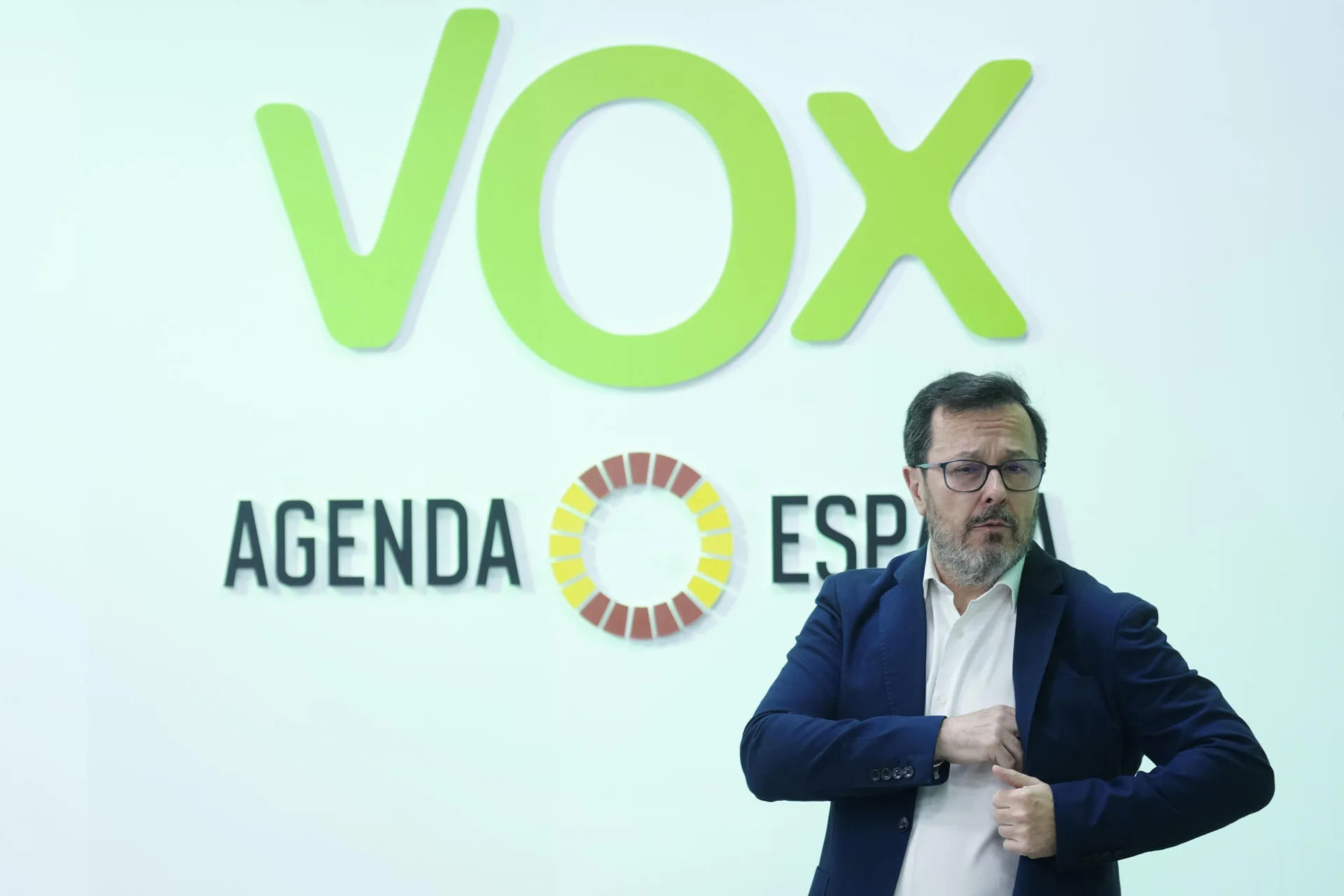 Vox se querella contra Sánchez y 5 presidentes autonómicos por los incendios del verano