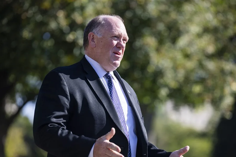 Trump amenaza con enviar tropas a Chicago y expertos advierten sobre un "abuso de poder"