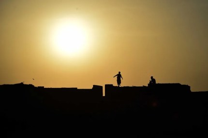 Afganistán se enfrenta este martes a un apagón total de internet y restricciones en las comunicaciones telefónicas