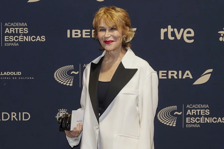 ANTONIA SAN JUAN TIENE CANCER