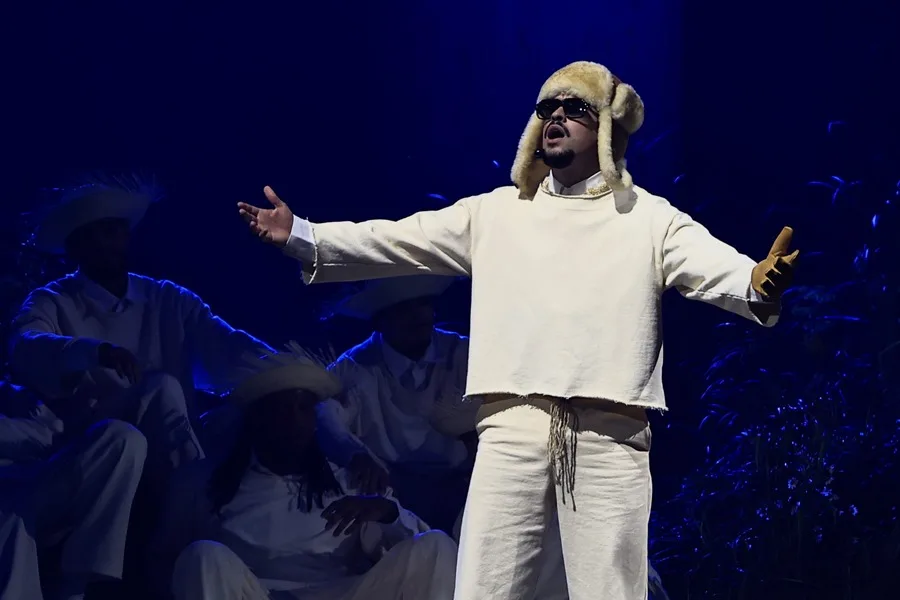 Bad Bunny bate récord de nominaciones a los Billboard latinos, seguido por Fuerza Regida