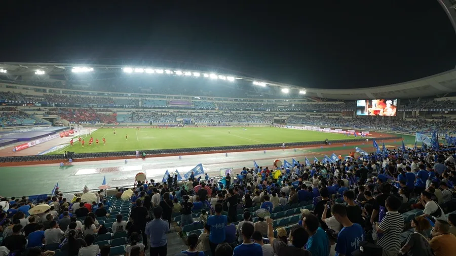 La Superliga de Fútbol de Jiangsu, una competición amateur, ha convertido a trece urbes chinas orgullosas de su identidad en un mosaico de Ciudades Estadio
