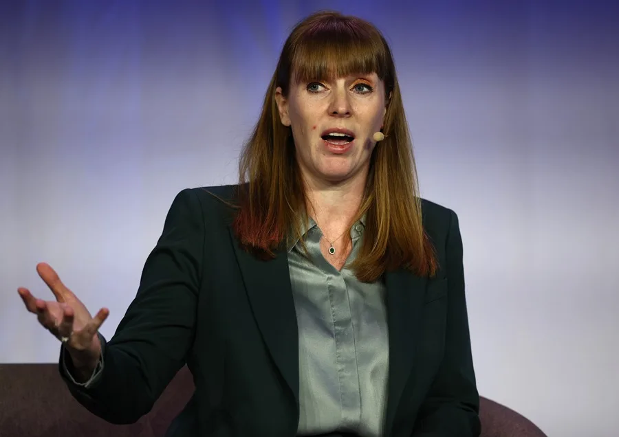 DIMITE NUMERO DOS STARMER