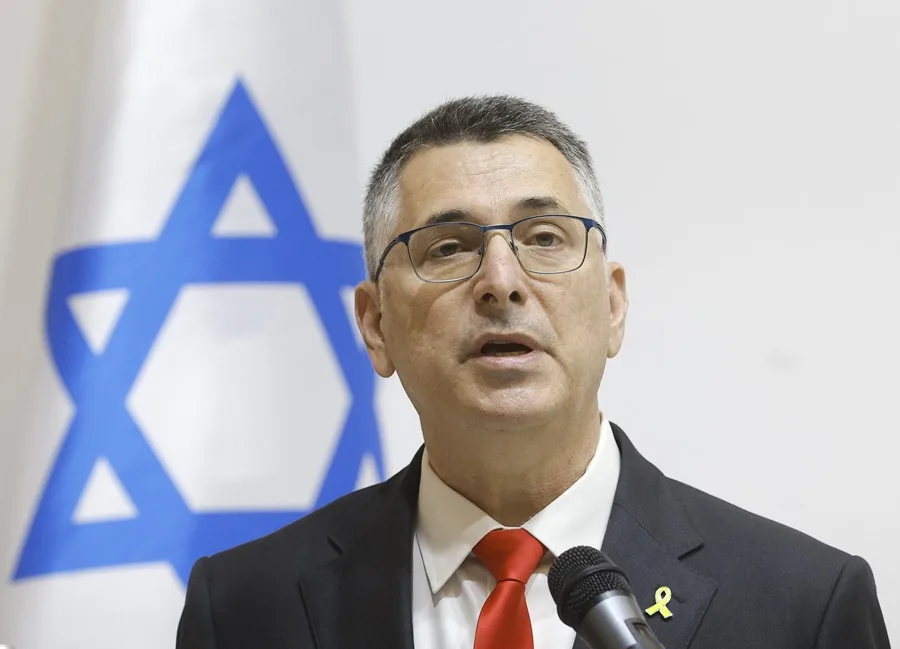 ministro de Exteriores israelí, Gideon Sar