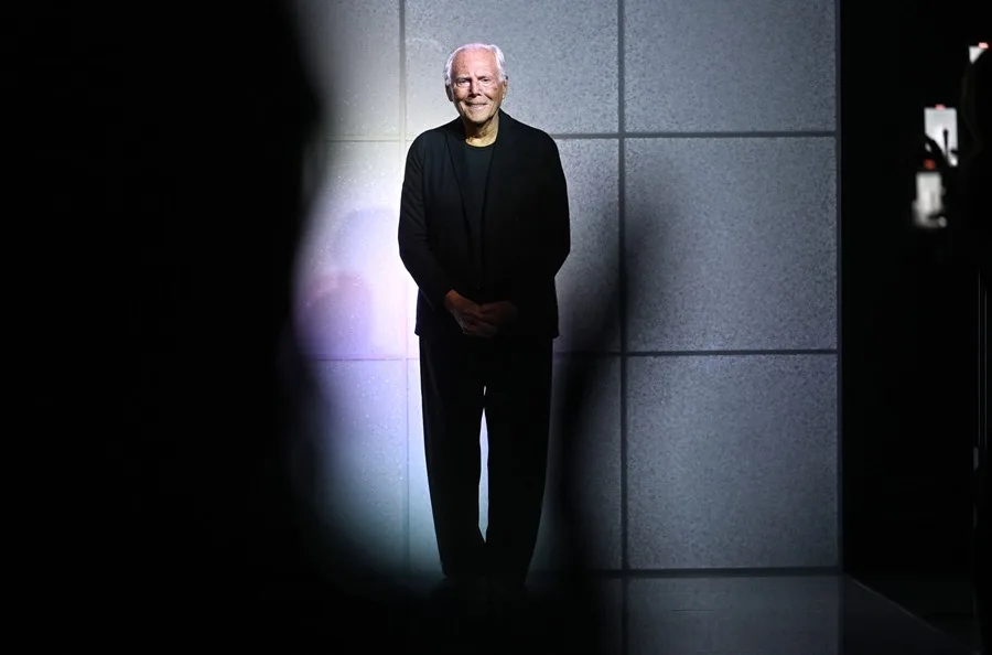 Giorgio Armani. 