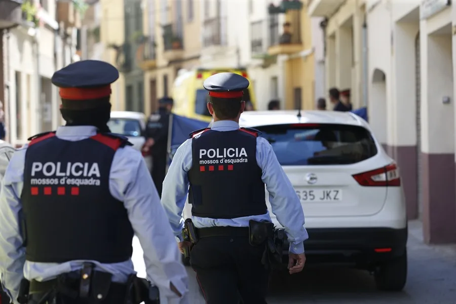 Mossos d' esquadra