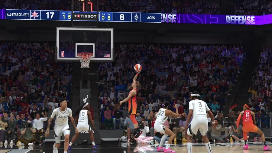 Desde que en 1999 saliera el primer videojuego de baloncesto de 2K, la saga ha ido avanzando paso a paso hasta convertirse en el simulador por excelencia. 