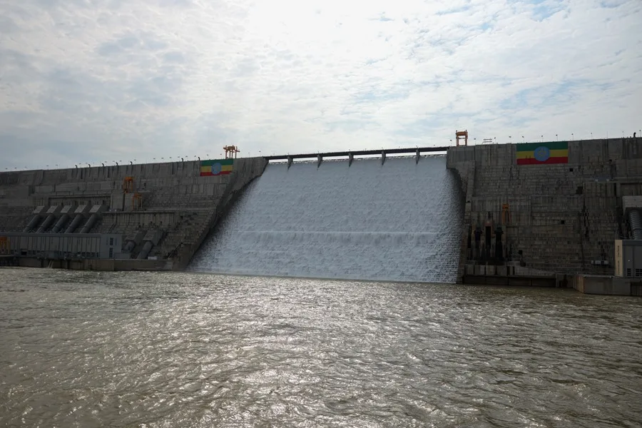 Vista de la presa inaugurada hoy en Etiopía.