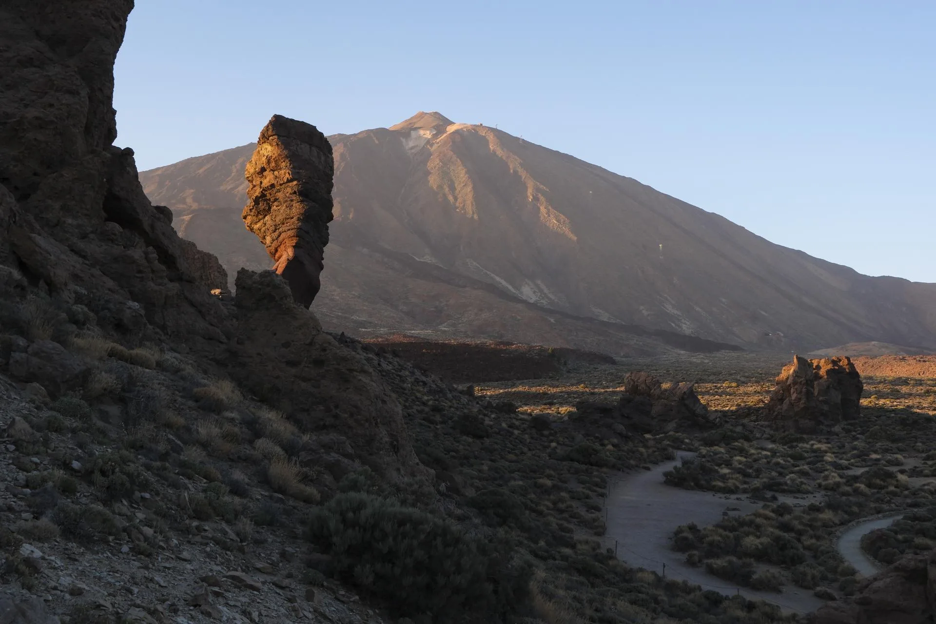Foto de archivo del Parque Nacional del Teide, en Tenerife. EFE/Alberto Valdés