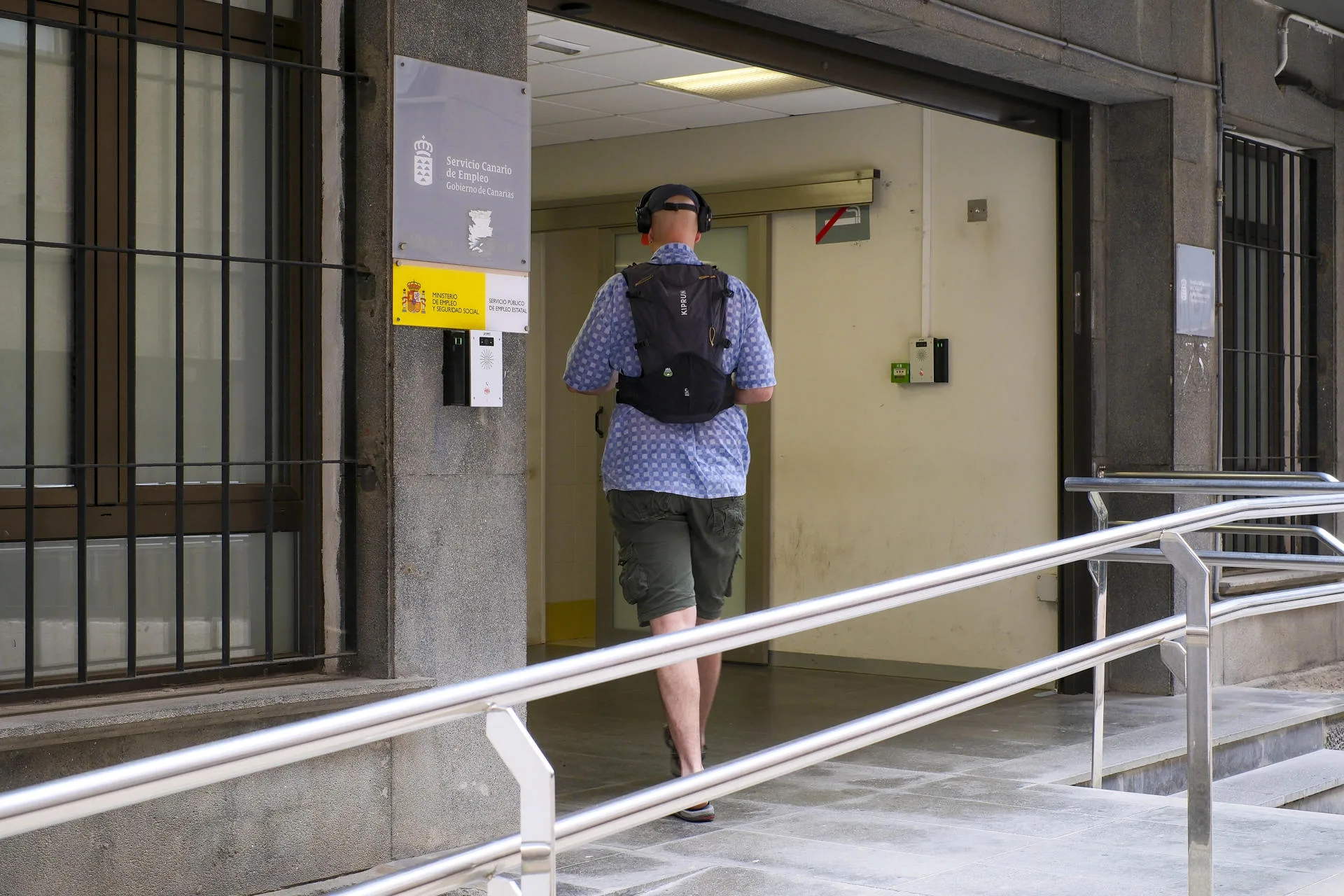 Foto de archivo de una oficina de empleo en Las Palmas de Gran Canaria. EFE/Ángel Medina G.