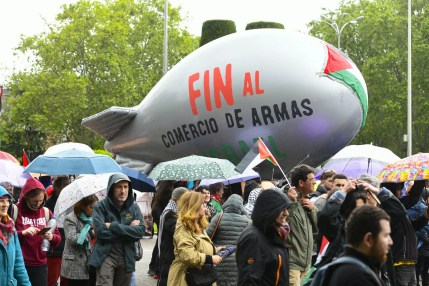 Imagen de archivo de una manifestación en Madrid para denunciar "el genocidio" en Palestina y el comercio de armas con Israel. EFE/Víctor Lerena