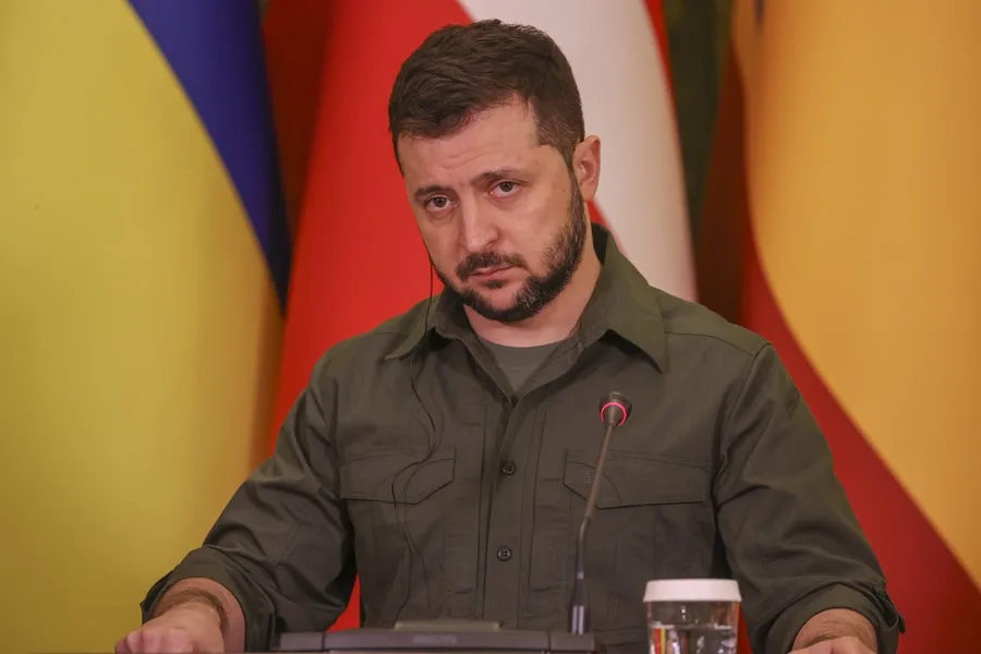 ZELENSKI RESPONDE PUTIN