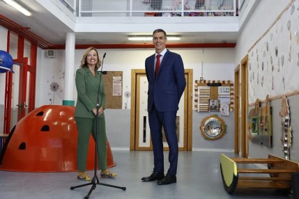 Sánchez profesores educación