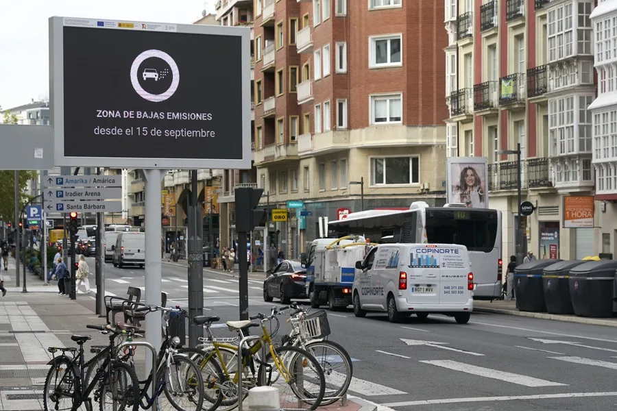 zona bajas emisiones vitoria