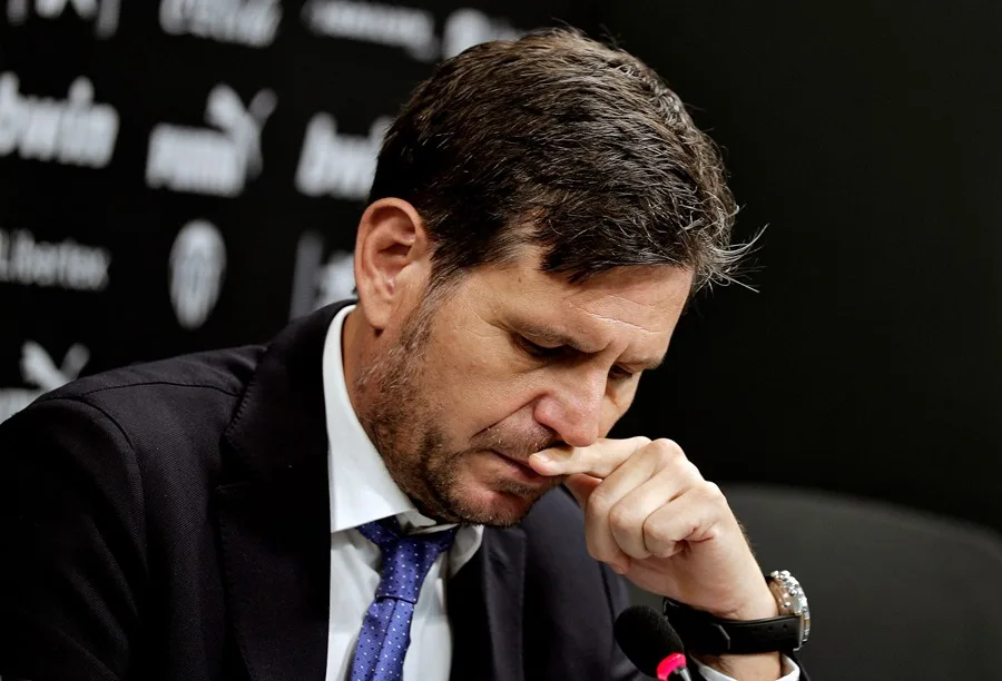 El Atlético de Madrid anunció este martes la incorporación de Mateu Alemany como director de Fútbol Profesional Masculino