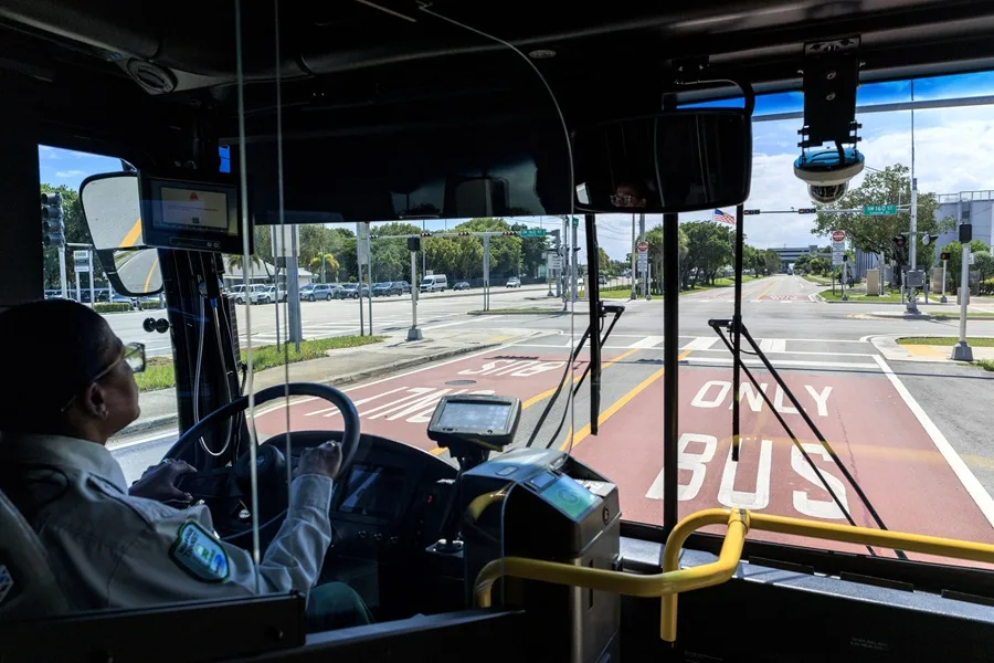 Miami presenta el mayor transporte público eléctrico BRT de EE.UU. con una inversión de 300 millones de dólares